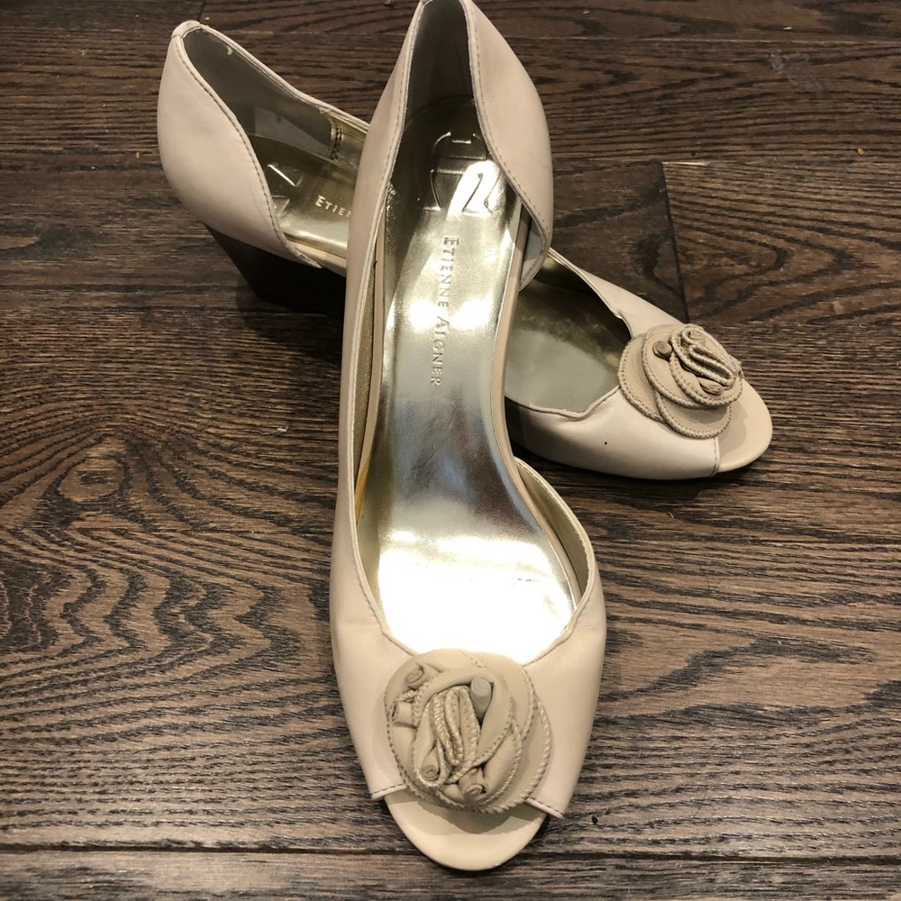 Never worn soft leather classic Etienne Aigner  shoes.
